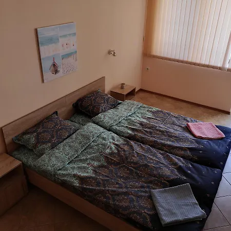 Newly Renovated - Happy Apartment Burgas